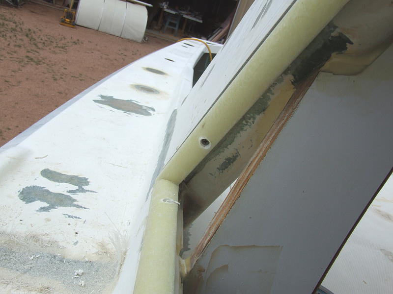 Installation of the Side Window Moldings