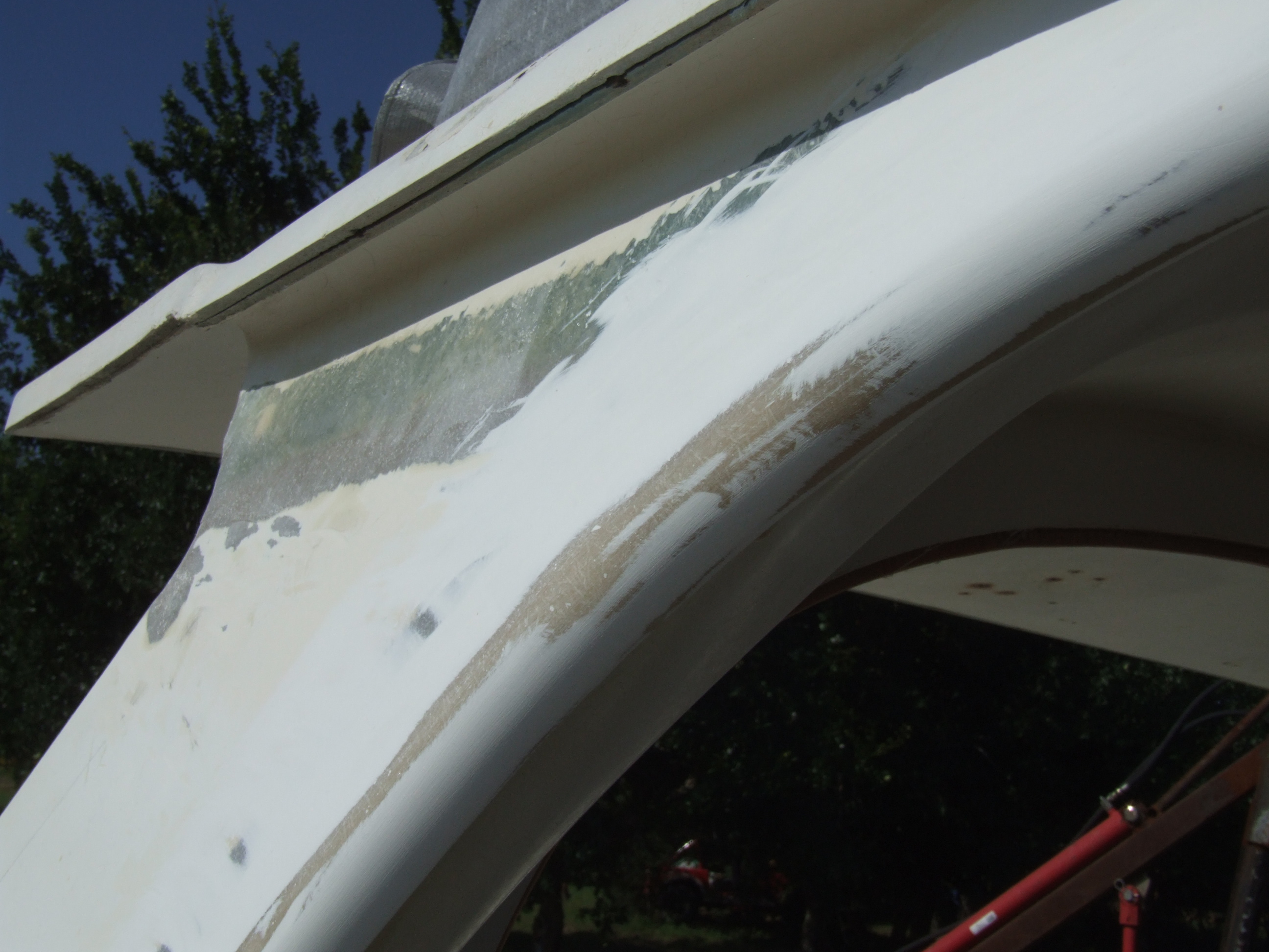 Installation of the Side Window Moldings