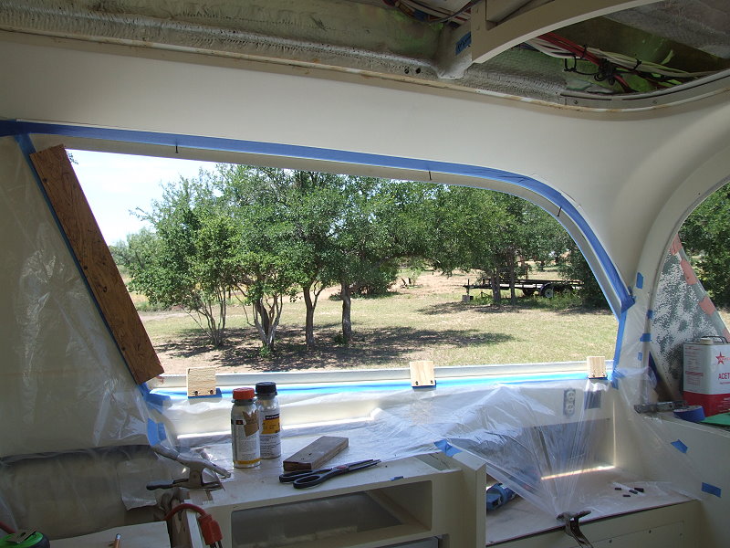 Installation of the Side Window Moldings